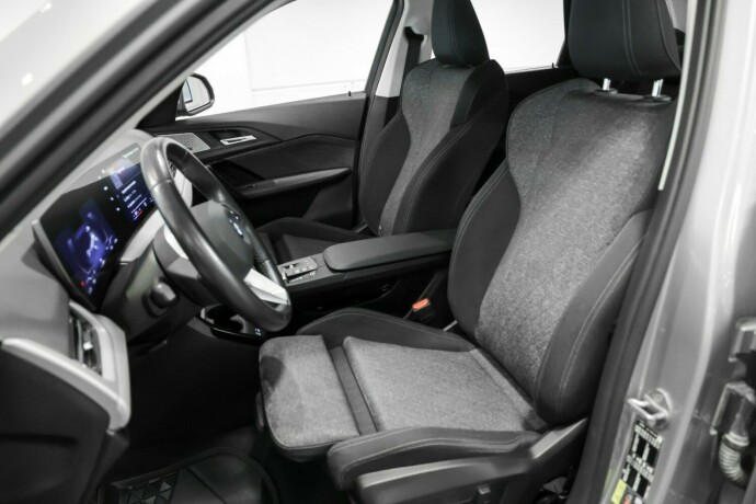 bmw-ix1-elektrisitet-2023-big-4