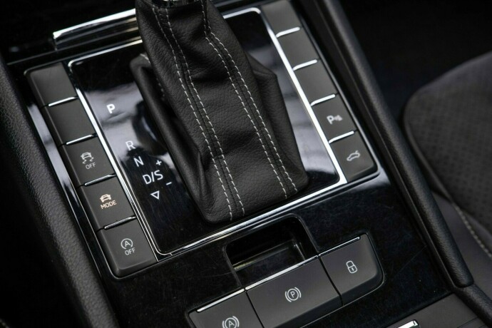 skoda-superb-bensin-2019-big-22