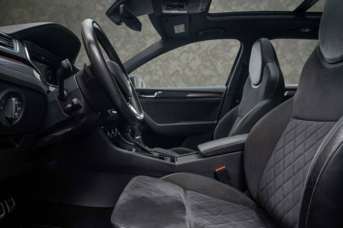 skoda-superb-bensin-2019-big-29