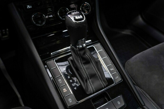 skoda-superb-bensin-2019-big-21