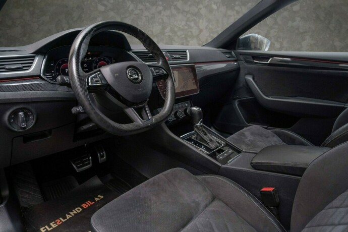 skoda-superb-bensin-2019-big-31