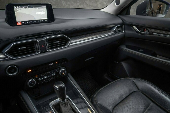 mazda-cx-5-bensin-2018-big-17