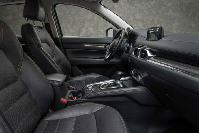 mazda-cx-5-bensin-2018-big-34
