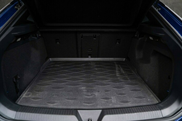 volkswagen-id4-elektrisitet-2023-big-33