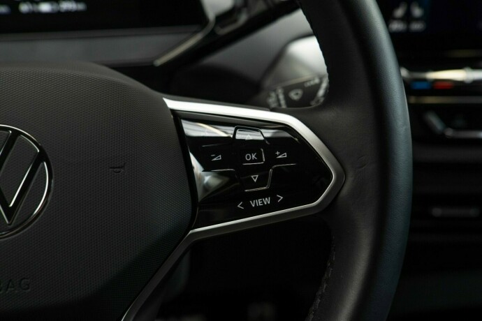 volkswagen-id4-elektrisitet-2023-big-17