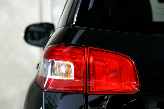 peugeot-4008-diesel-2012-big-23