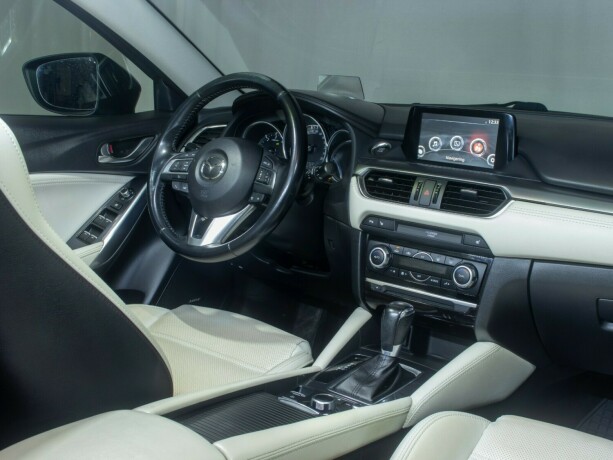 mazda-6-diesel-2015-big-21