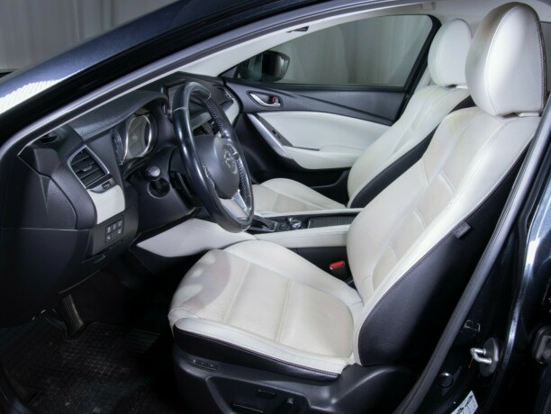 mazda-6-diesel-2015-big-49