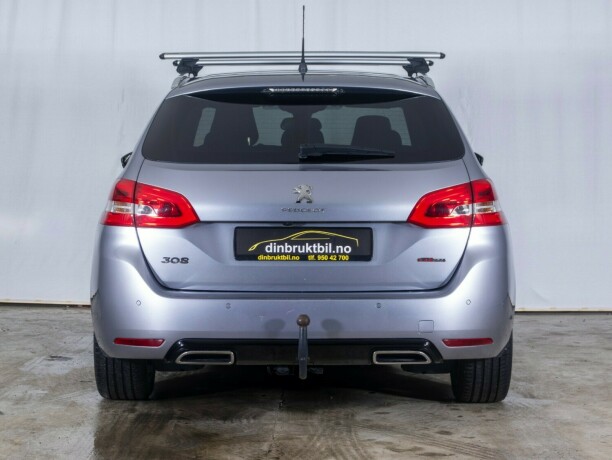 peugeot-308-bensin-2018-big-11