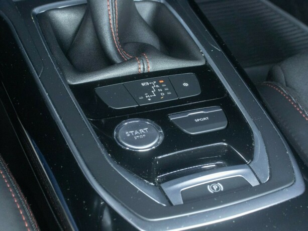 peugeot-308-bensin-2018-big-45