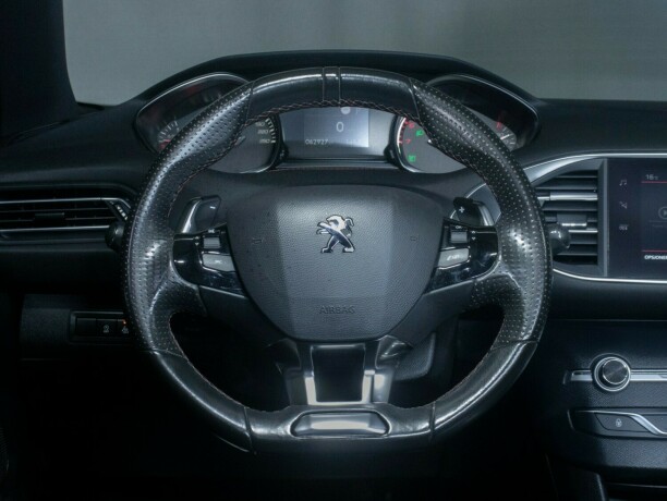 peugeot-308-bensin-2018-big-28