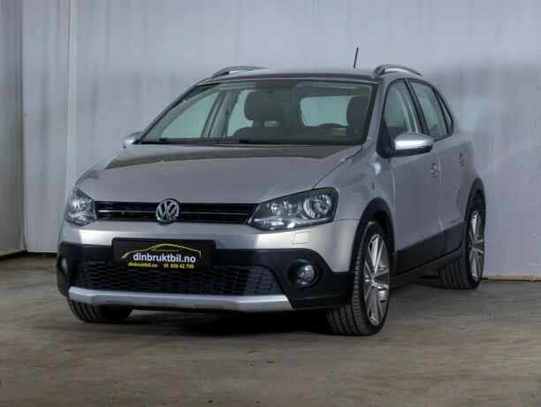 volkswagen-polo-diesel-2012-big-2