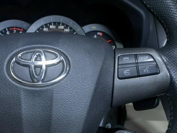 toyota-rav4-bensin-2010-big-27