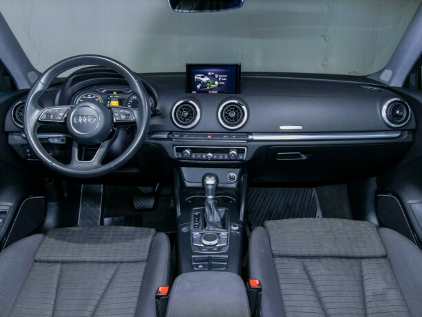 audi-a3-elektrisitetbensin-2018-big-47