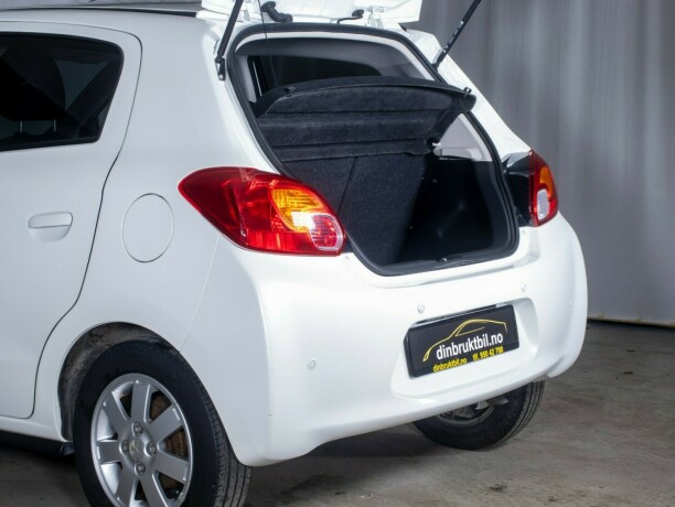 mitsubishi-space-star-bensin-2014-big-9
