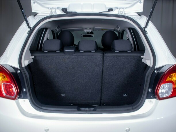 mitsubishi-space-star-bensin-2014-big-13