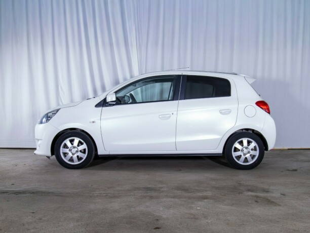 mitsubishi-space-star-bensin-2014-big-4