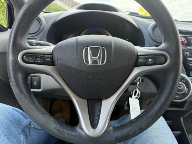 honda-insight-bensin-2009-big-20