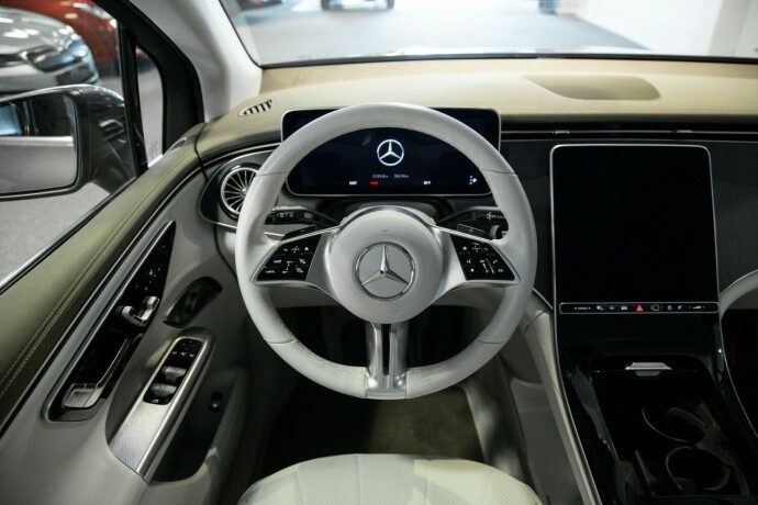 mercedes-benz-eqe-suv-elektrisitet-2023-big-10