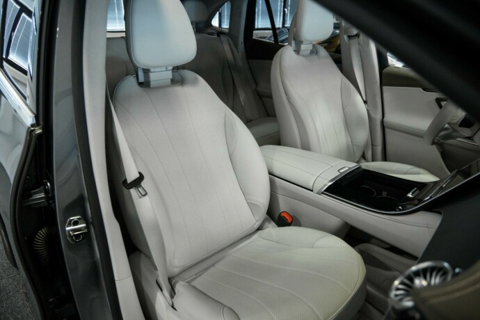 mercedes-benz-eqe-suv-elektrisitet-2023-big-9
