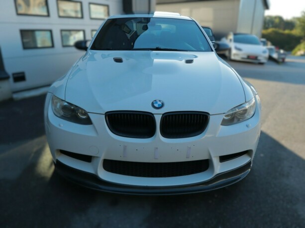 bmw-m3-bensin-2008-big-4