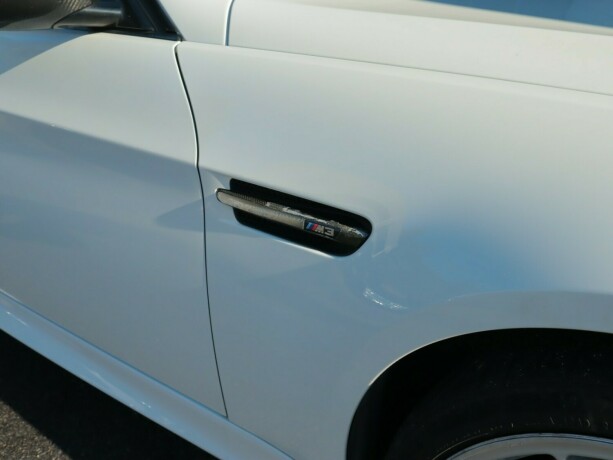 bmw-m3-bensin-2008-big-23