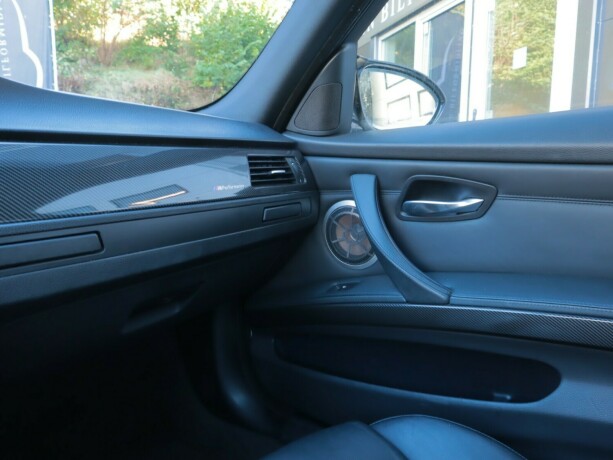 bmw-m3-bensin-2008-big-12
