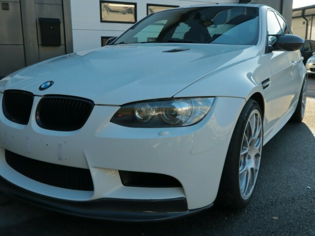 bmw-m3-bensin-2008-big-5