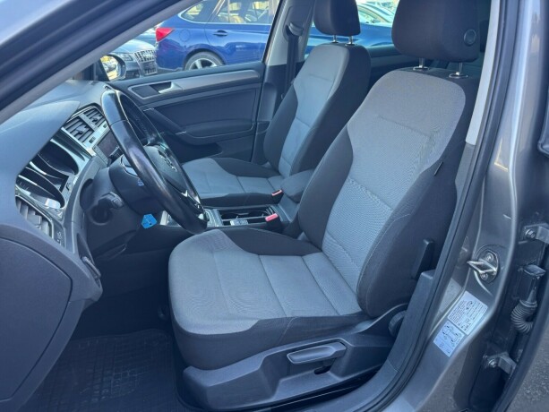 volkswagen-golf-elektrisitet-2015-big-13