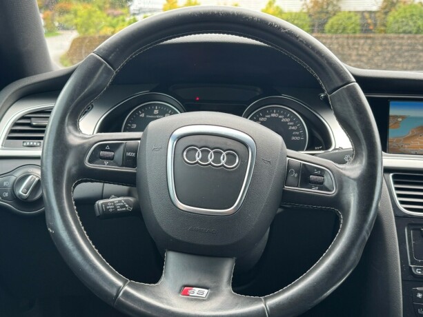 audi-s5-bensin-2011-big-16
