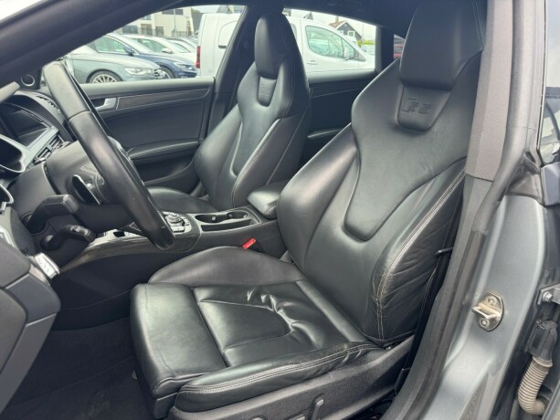 audi-s5-bensin-2011-big-12