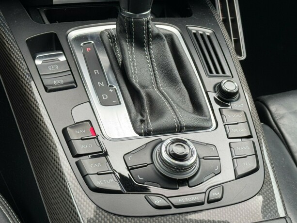 audi-s5-bensin-2011-big-10