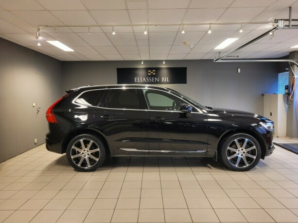 volvo-xc-60-elektrisitetbensin-2019-big-2