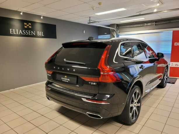 volvo-xc-60-elektrisitetbensin-2019-big-4