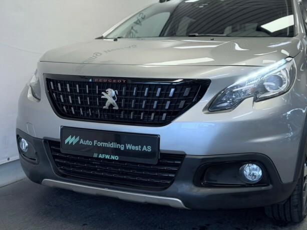 peugeot-2008-bensin-2016-big-3