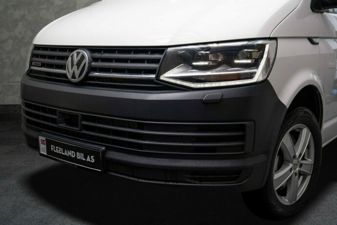 volkswagen-transporter-diesel-2019-big-2