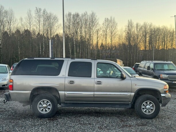 gmc-yukon-bensin-2003-big-7