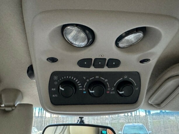 gmc-yukon-bensin-2003-big-20