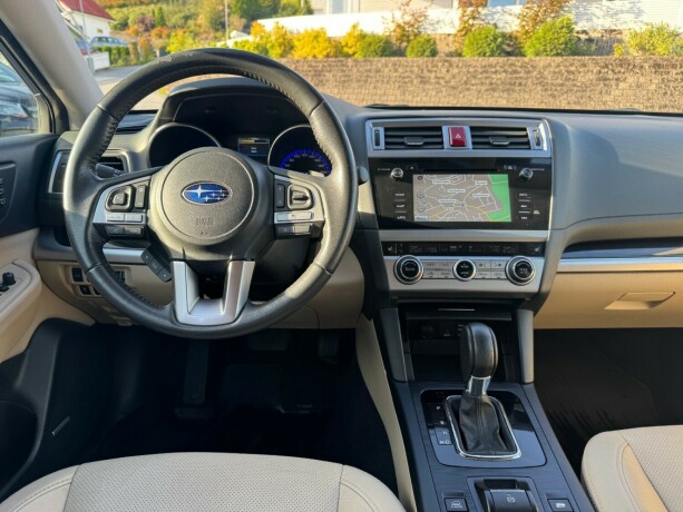 subaru-outback-bensin-2016-big-6