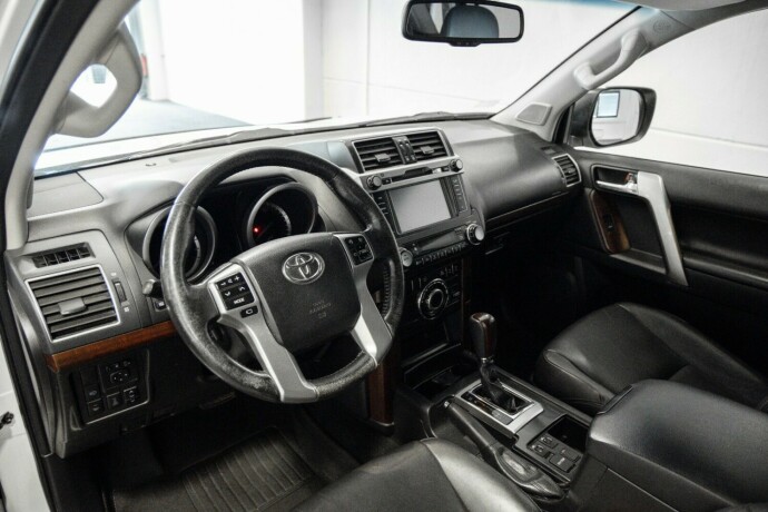 toyota-land-cruiser-diesel-2014-big-5