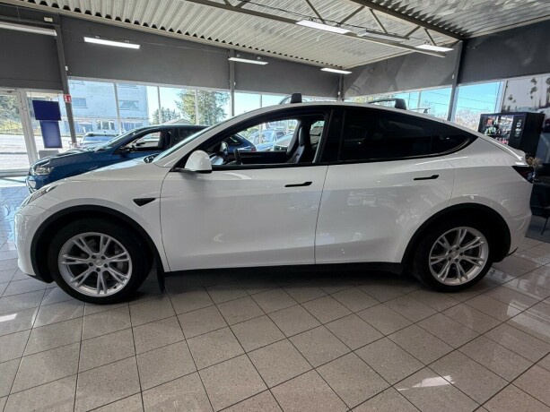 tesla-model-y-elektrisitet-2024-big-11