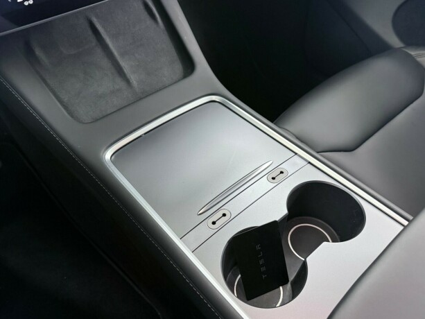 tesla-model-y-elektrisitet-2024-big-17