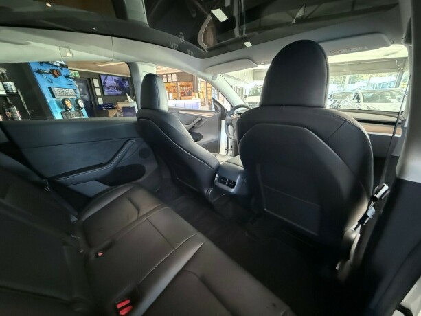 tesla-model-y-elektrisitet-2024-big-25