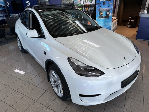 tesla-model-y-elektrisitet-2024-big-16