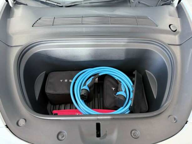 tesla-model-y-elektrisitet-2024-big-31