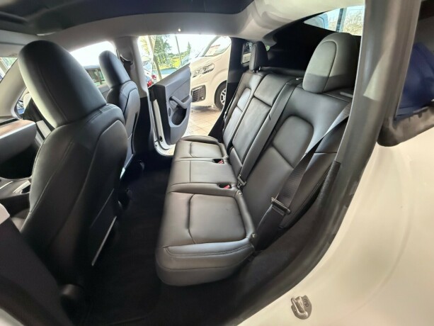 tesla-model-y-elektrisitet-2024-big-26