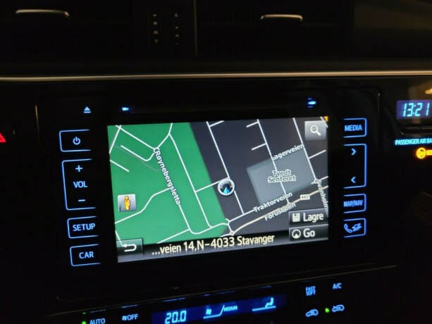 toyota-auris-elektrisitetbensin-2017-big-18