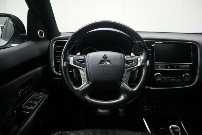 mitsubishi-outlander-elektrisitetbensin-2019-big-20