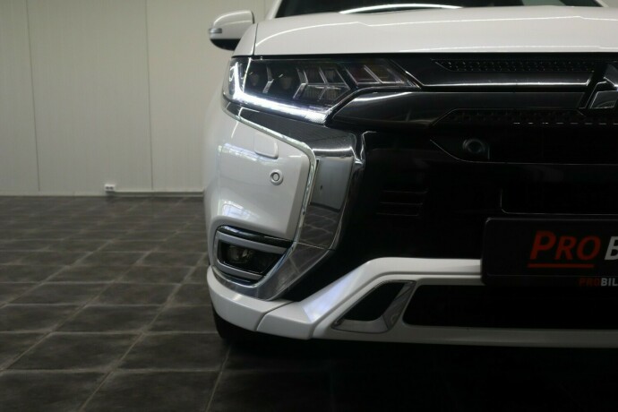 mitsubishi-outlander-elektrisitetbensin-2019-big-10