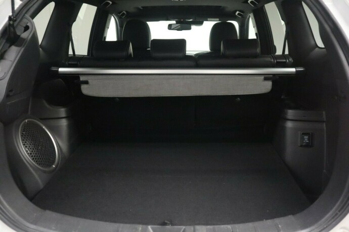 mitsubishi-outlander-elektrisitetbensin-2019-big-46